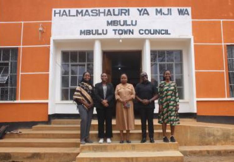 Wahadhairi na Wataalamu kutoka SUA wakiwa Mbulu kwa Lengo la kutembelea shule za Sekondari zilizopo.